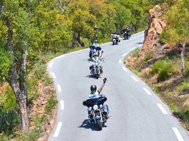 Hébergement avec organisation de balade à moto de groupe motards, moto clubs Pentecôte 2025